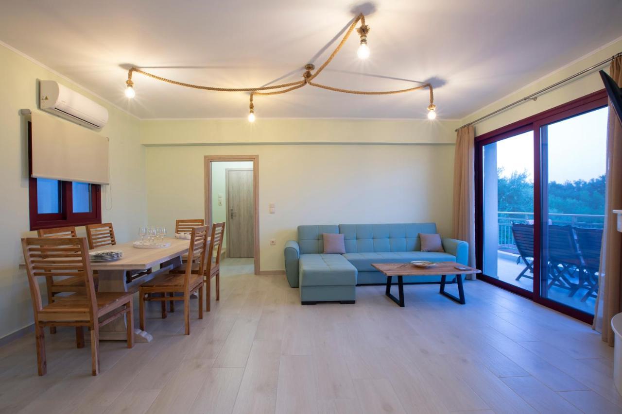 Nikolas Guest House Villa Никиана Екстериор снимка